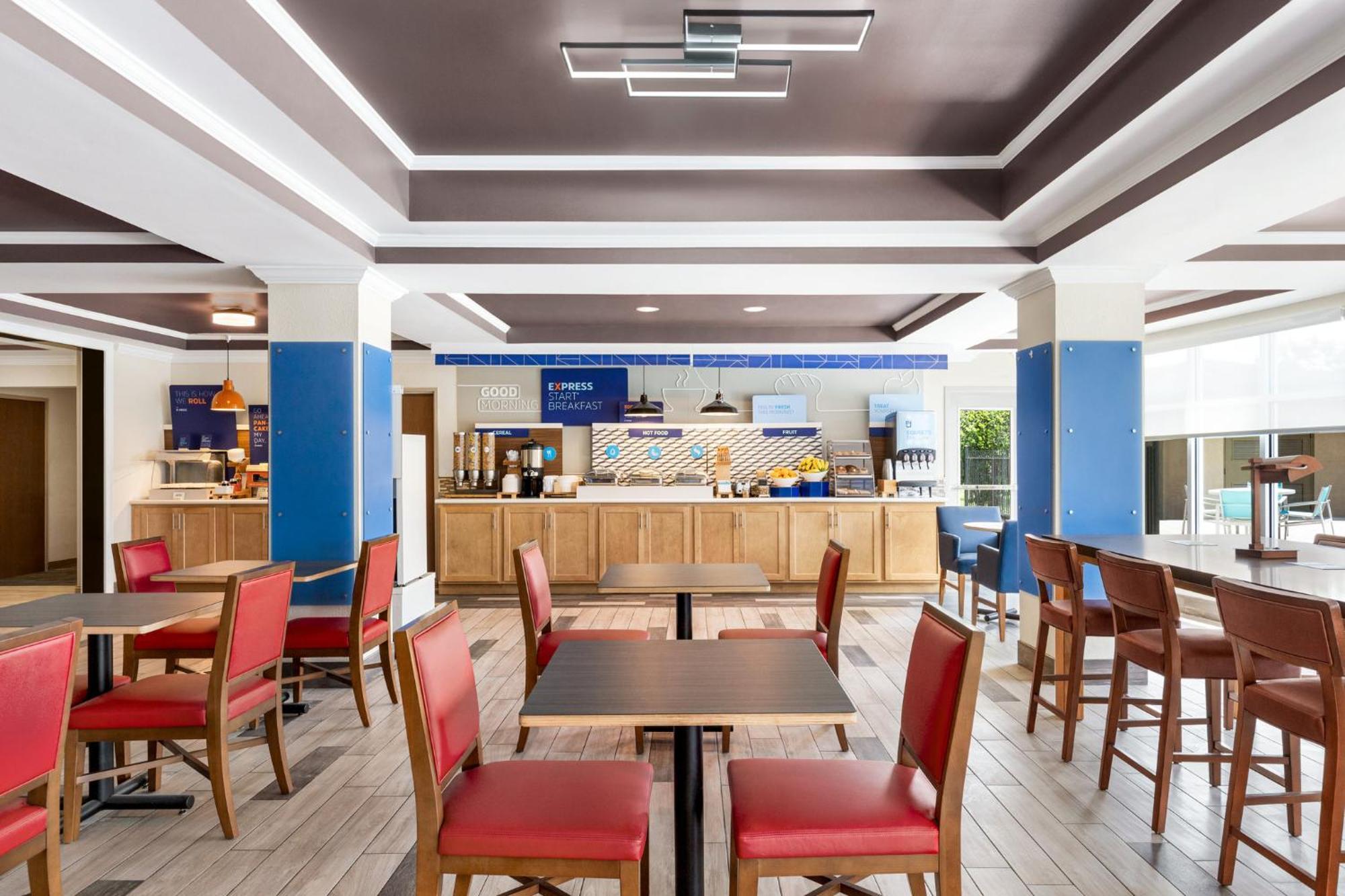 Holiday Inn Express Hotel & Suites Live Oak By Ihg Eksteriør billede