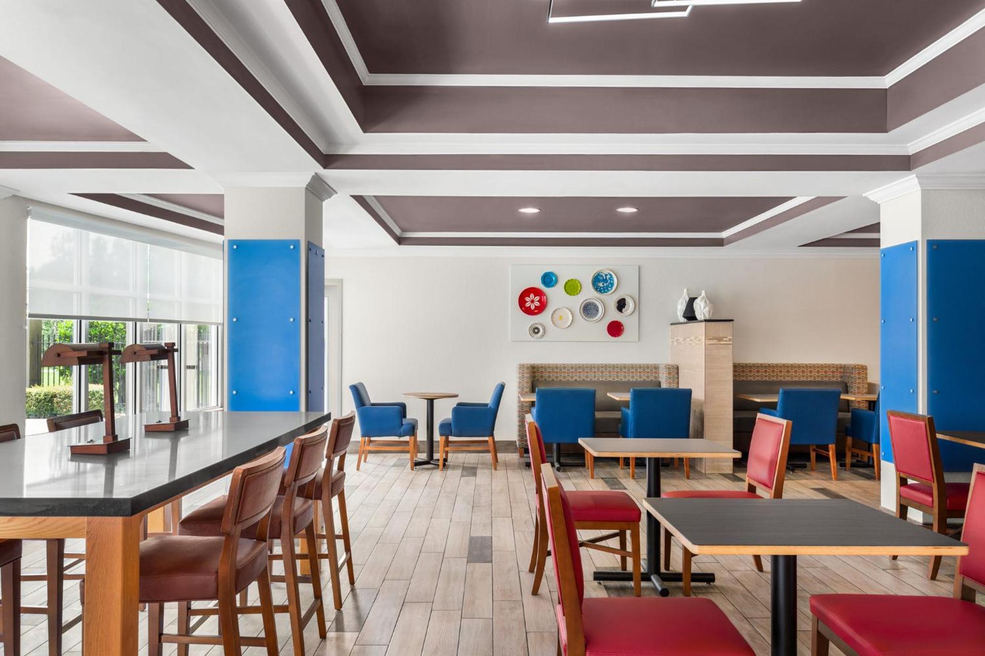 Holiday Inn Express Hotel & Suites Live Oak By Ihg Eksteriør billede